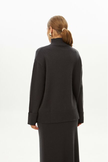 Свитер из шерсти с ангорой темно-серый от byME 