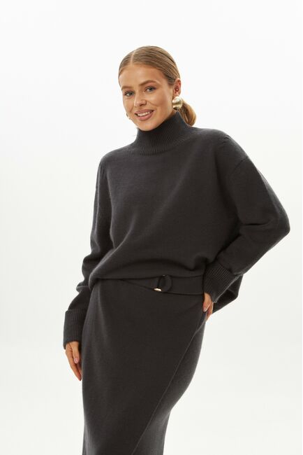 Свитер из шерсти с ангорой темно-серый от byME 