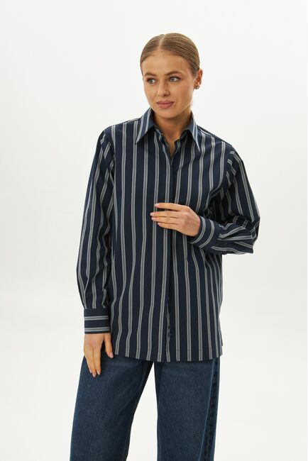 Рубашка хлопковая с универсальным манжетом синяя в полоску - 9071 от byME 