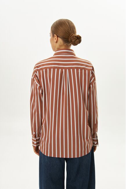 Женская рубашка коричневая с голубым полоска оверсайз из хлопка 9072 от byME 