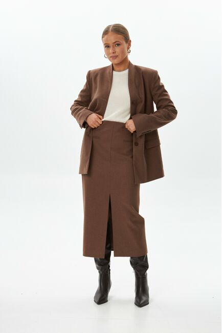 Юбка с разрезом спереди капучино с добавлением шерсти SK4-1005 от byME 