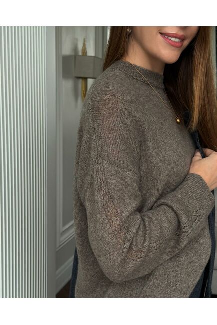 Джемпер из кашемира и шёлка цвета кофе с молоком - 8299-coffee от byME 