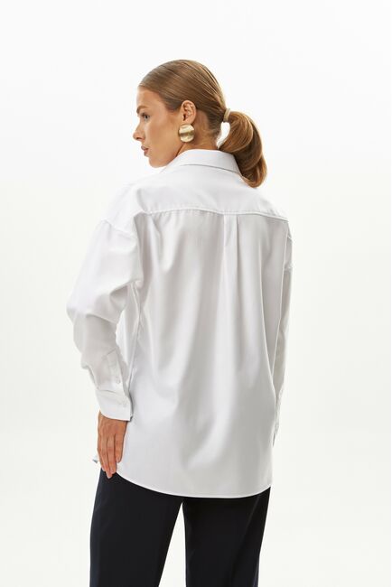 Женская рубашка белая оверсайз из хлопка 9035 от byME 