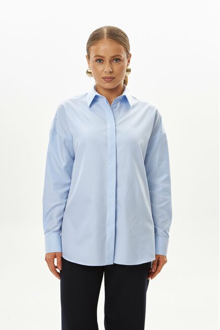 Женская рубашка из бамбука голубая-9033 от byME 