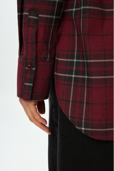 Женская рубашка фланелевая  красная в клетку из хлопка-9052 от byME 