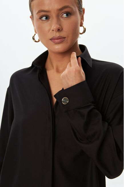 Женская рубашка в чёрном цвете из бамбука  -9056 от byME 