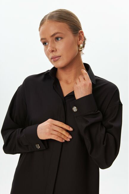 Женская рубашка в чёрном цвете из бамбука  -9056 от byME 