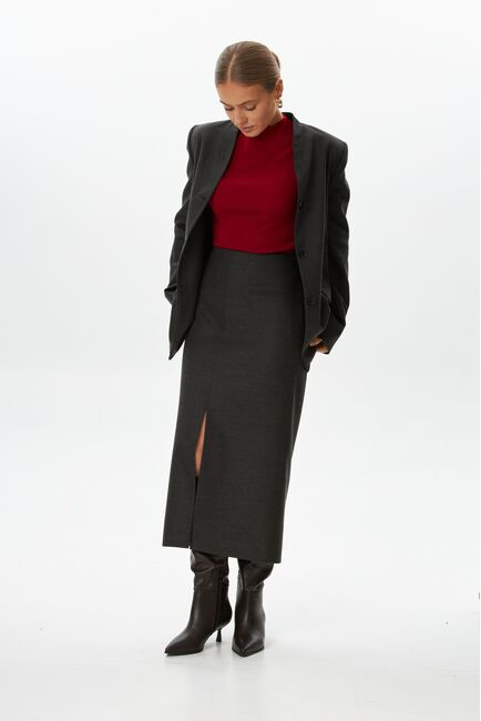 Юбка с разрезом спереди графит с добавлением шерсти SK4-1006 от byME 