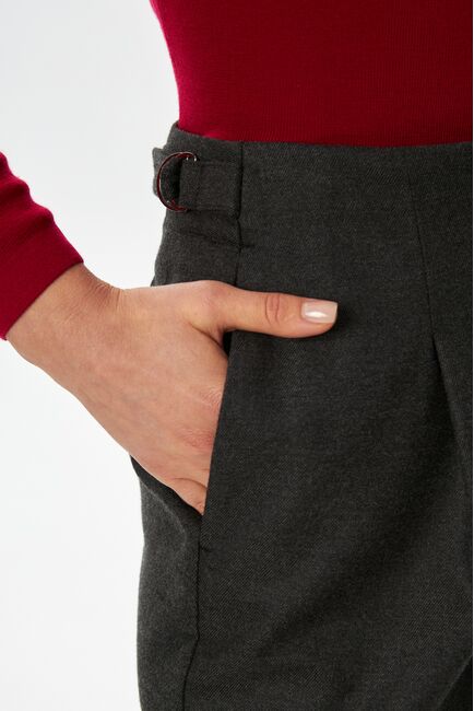 Женские брюки с добавлением шерсти  с защипами графит TR17-1001 от byME 