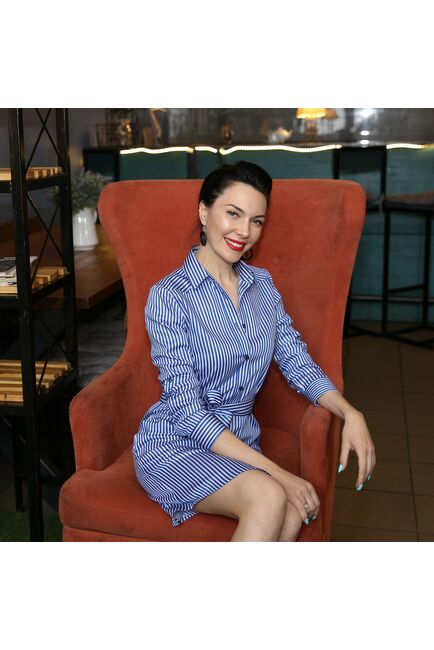 Платье-рубашка в синюю полоску с поясом прямой силуэт от DoubleCuff 