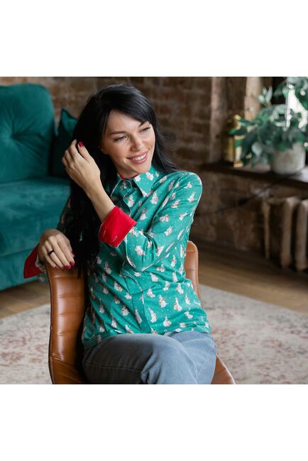 Женская рубашка принт -  зайчонок, под пуговицы с супатной застежкой полуприталенная с отделкой-7713 от DoubleCuff 