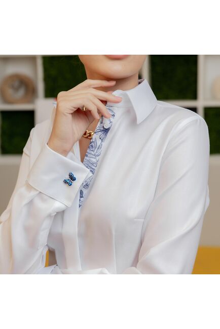Женская рубашка под запонку белая с супатной застежкой с отделкой - 7879 от byME 