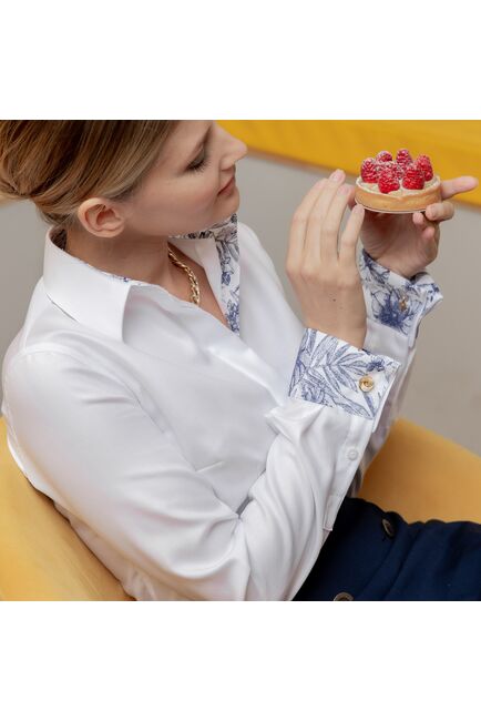 Женская рубашка под запонку белая с супатной застежкой с отделкой - 7879 от byME 