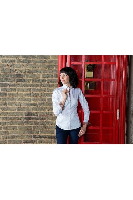 Женская рубашка под пуговицы белая отделочная ткань цветы - 5096 от DoubleCuff 