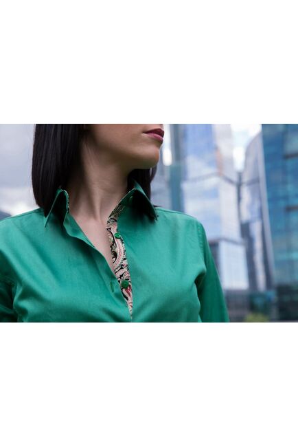 Женская рубашка под пуговицы зеленая отделочная ткань узор пейсли - 5098 от DoubleCuff 