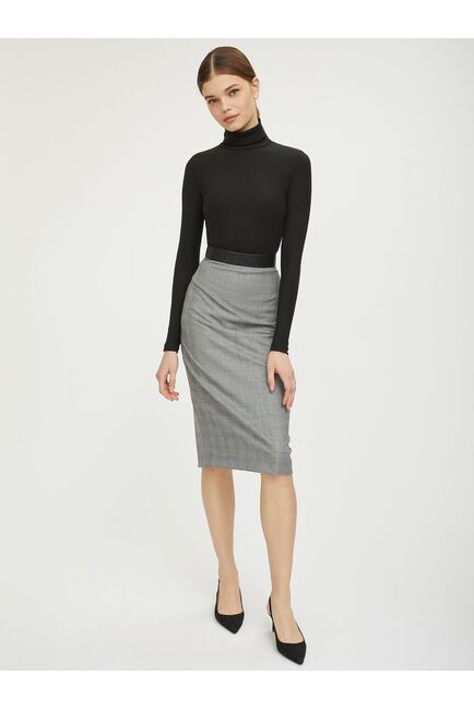 Юбка с кожаным поясом от byME 