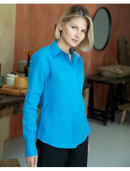 Женская льняая рубашка под пуговицы голубая - 8332 от ByME 
