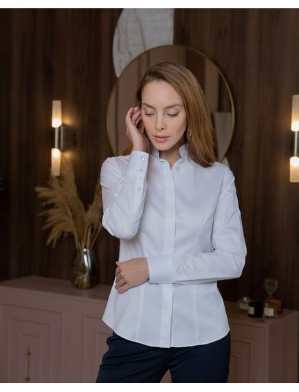 Женская рубашка с воротником "мандарин" белая с отделкой- 8400 от ByME 