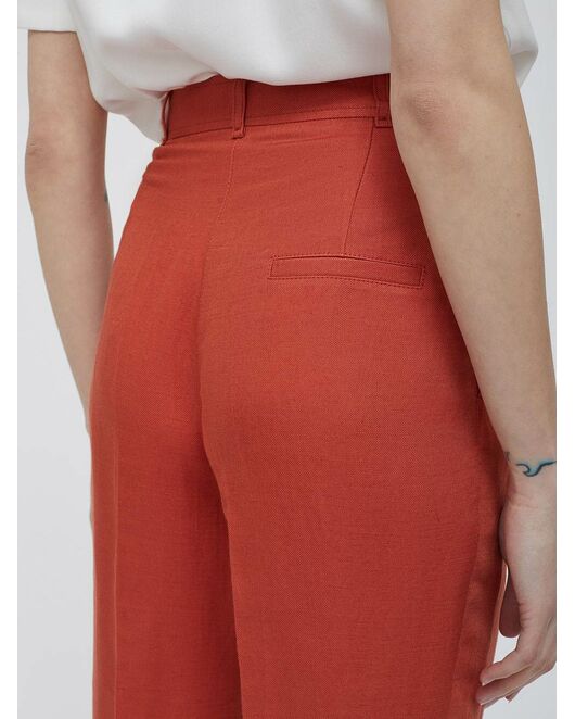 Льняные брюки с защипами от byME 