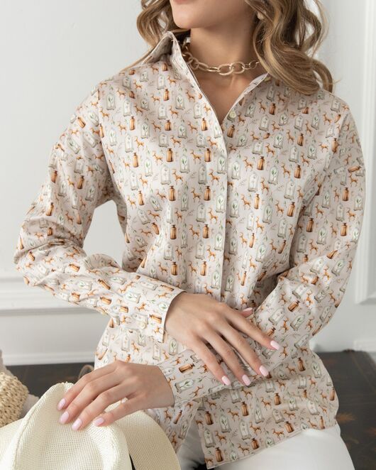 Женская рубашка в прямом силуэте в бежевых оттенках - 8028 от byME 