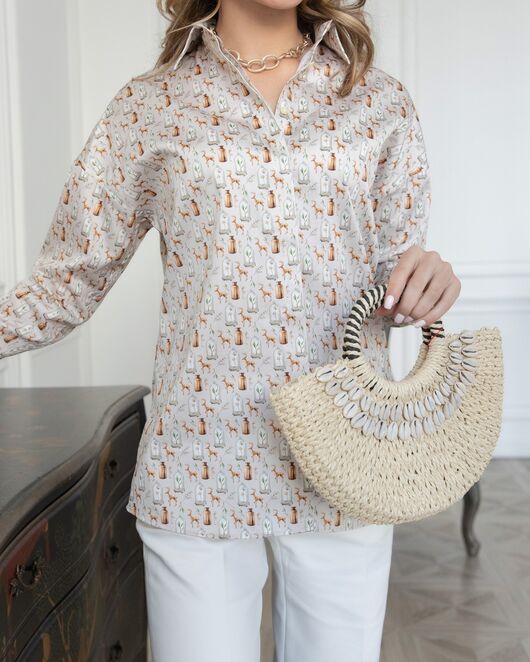 Женская рубашка в прямом силуэте в бежевых оттенках - 8028 от byME 