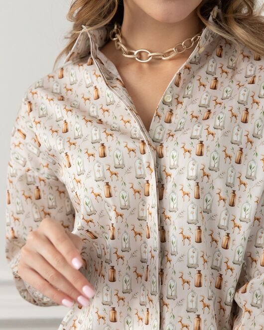 Женская рубашка в прямом силуэте в бежевых оттенках - 8028 от byME 