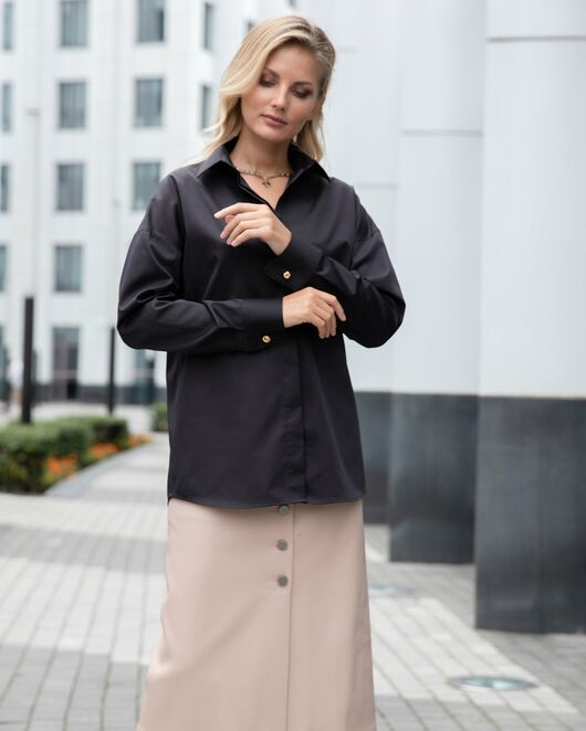 Женская рубашка в оверсайз силуэте черная - 8063 от byME 
