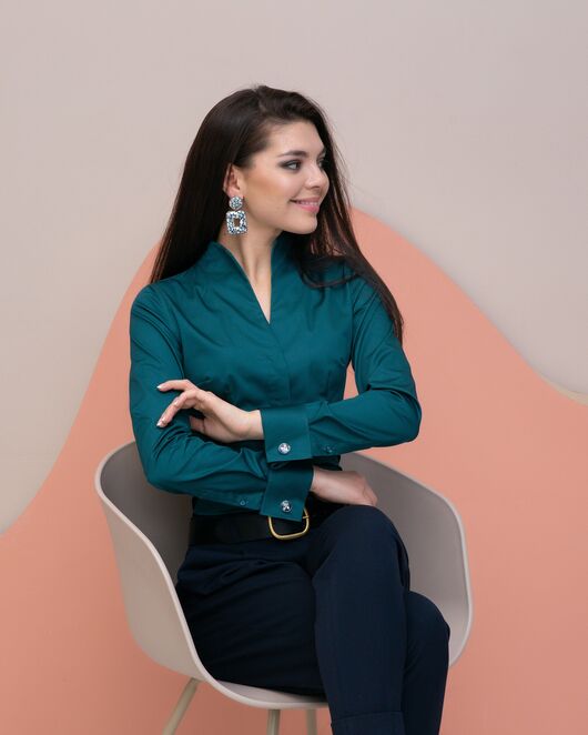 Женская рубашка под запонку изумрудная воротник стойка - 7896 от byME 