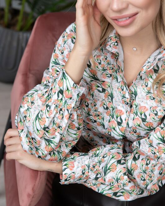 Женская рубашка с объемным рукавом узор оранжевые цветы - 8120 от byME 