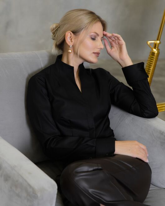 Женская рубашка под запонку черная воротник стойка - 7918 от byME 