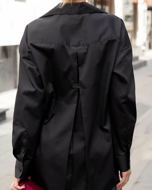 Женская рубашка в оверсайз силуэте черная с фактурой елочка - 8218 от byME 