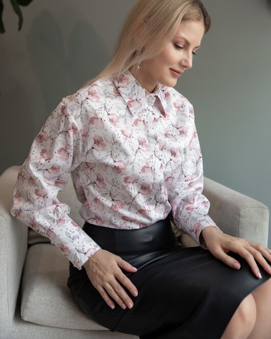Женская рубашка с пышным рукавом узор цветы - 8228 от byME 