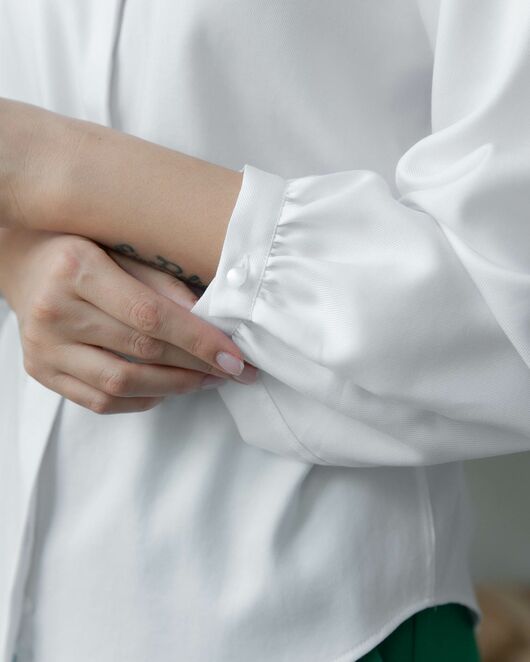 Блузка объемный рукав 3/4 белая - 7965 от byME 