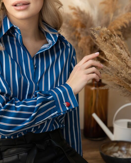 Женская рубашка под запонку синяя в полоску - 8266 от  