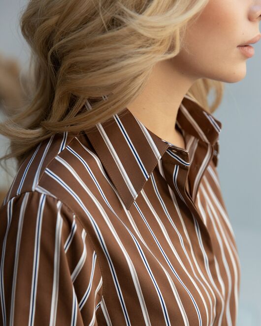 Женская рубашка под запонку коричневая в полоску - 8267 от byME 