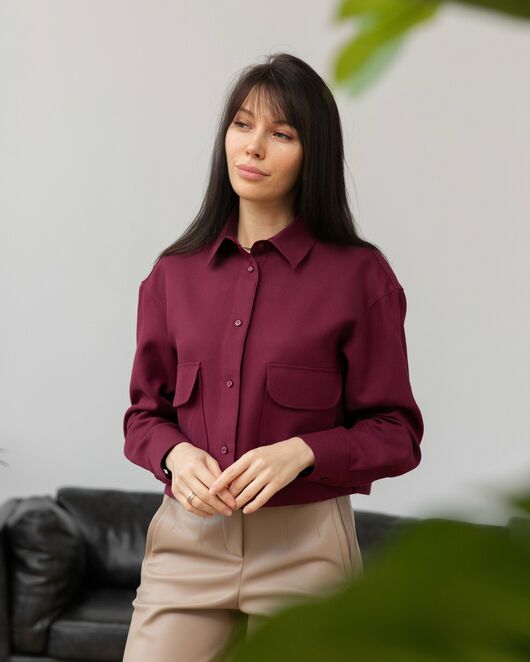 Женская блузка укороченная с карманами бордовая - 8268 от byME 