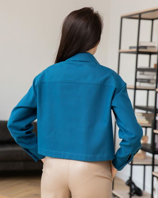 Женская блузка укороченная с карманами кобальт - 8269 от ByME 