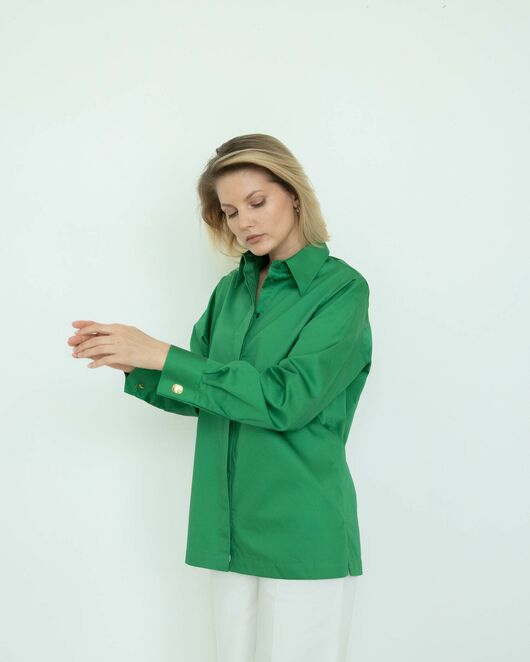 Женская рубашка с супатной застежкой зелёная - 8289 от byME 