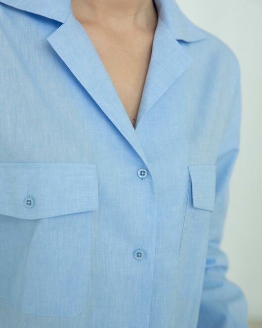 Женская льняная рубашка в оверсайз силуэте голубая - 8292 от byME 