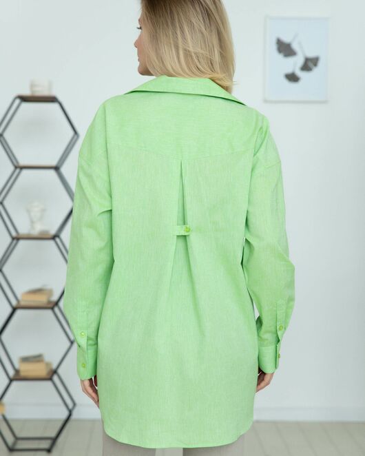 Женская льняная рубашка в оверсайз силуэте салатовая - 8293 от byME  Женская льняная рубашка в оверсайз силуэте салатовая - 8293 от byME