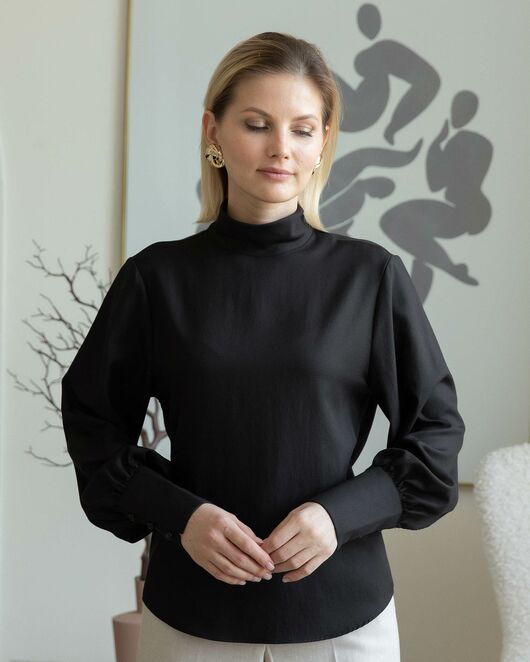 Женская рубашка с высоким манжетом чёрная - 8242 от byME 