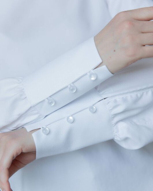 Женская рубашка с высоким манжетом белая - 8243 от byME 