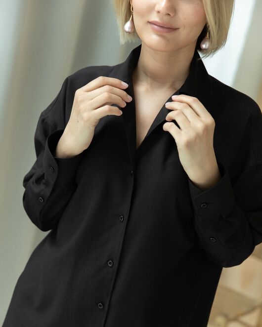 Женская рубашка в оверсайз силуэте чёрная - 8316 от byME 