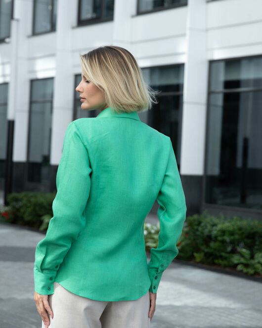 Женская льняная рубашка зелёная - 8335 от  