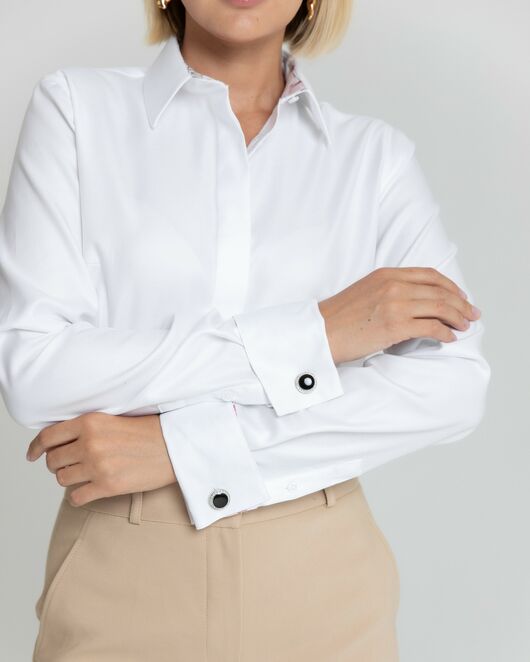 Женская рубашка под запонку белая с отделкой цветы - 8355 от byME 