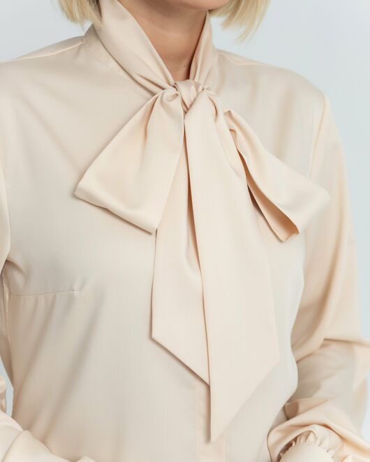 Женская блузка бежевая с бантом - 8378 от ByME 