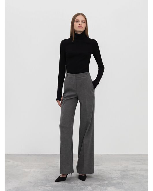 Расклешенные брюки со стрелками серые от byME 