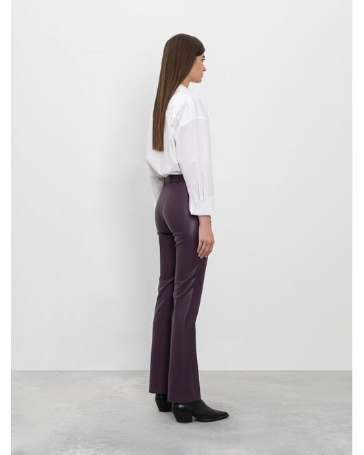 Брюки из экокожи тёмно-баклажановые от byME 