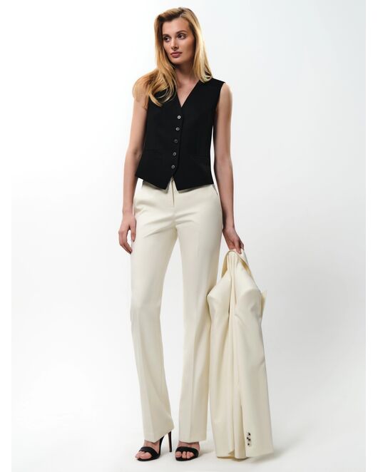 Классические брюки на средней посадке молочные от byME 