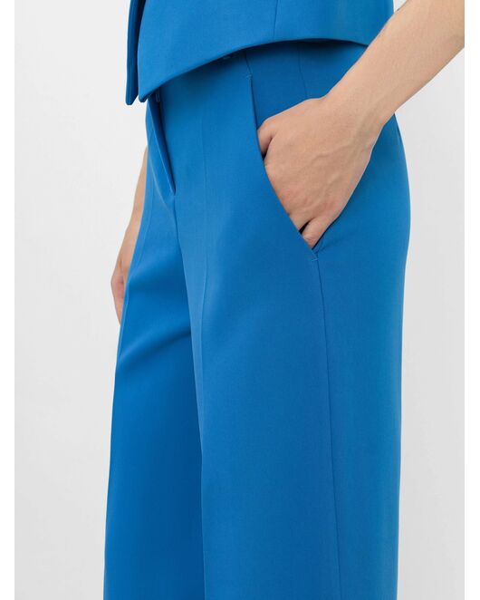 Прямые брюки из костюмной ткани васильковые от byME 